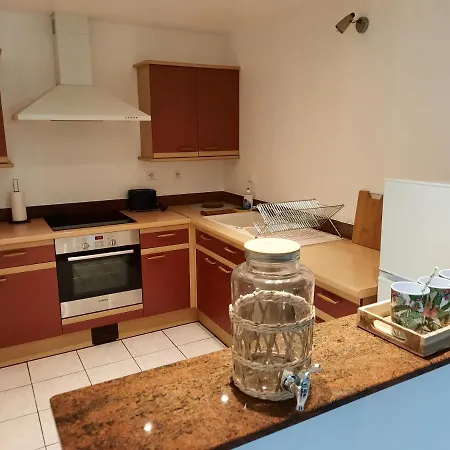 Proche Zone Industrielle, Wi-fi, Netflix, Confort Apartamento Maubeuge