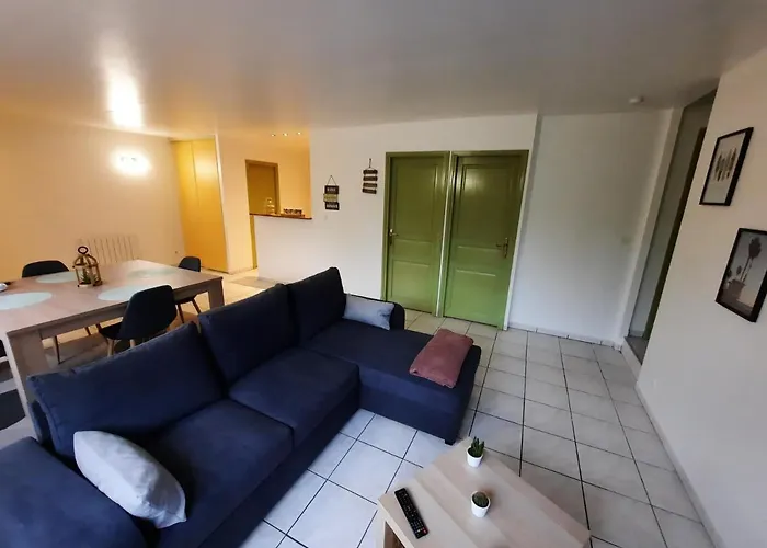 Proche Zone Industrielle, Wi-fi, Netflix, Confort Appartement *